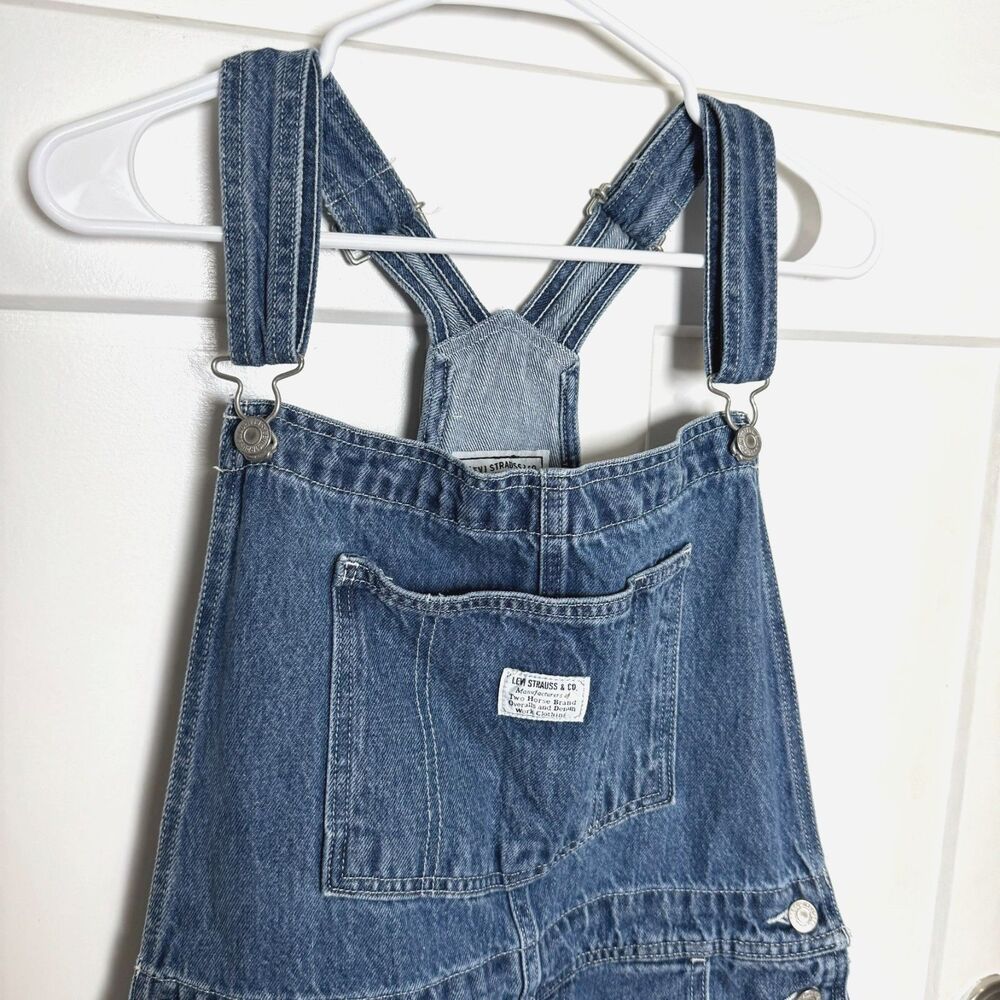Levi's Womens Vintage Denim Shortalls Large Medium Wash Cutoff Raw Hem Overalls